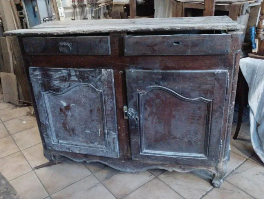 Restauration de meubles